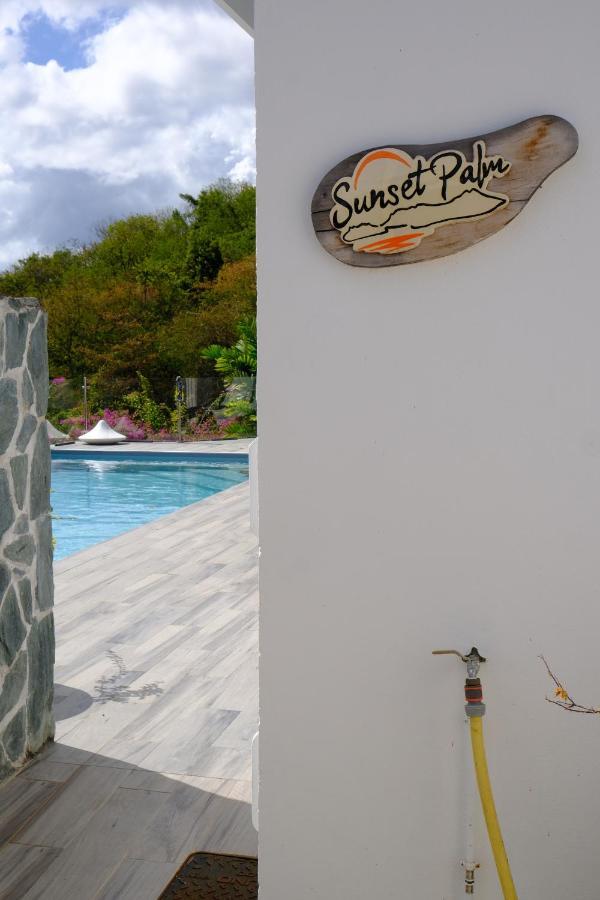 Sunset Palm - Villa Creole Avec Piscine Face Au Coucher De Soleil Et A La Reserve Cousteau Bouillante Exterior foto